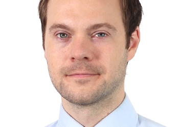 Branden i Le Constellation blottar brister i brandskydd, tillsyn och materialval i publika lokaler, skriver Erik Lundström WSP.