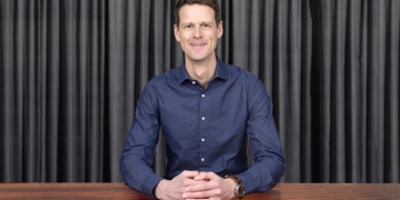 Ytskikt, verksamhetsklass och tillsyn avgör brandskyddet i barer, restauranger och nattklubbar. skriver Martin Sandberg.