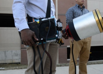 Ljudbaserat brandskydd kan släcka bränder utan vatten – men experter varnar för oprövad ersättning till sprinkler.